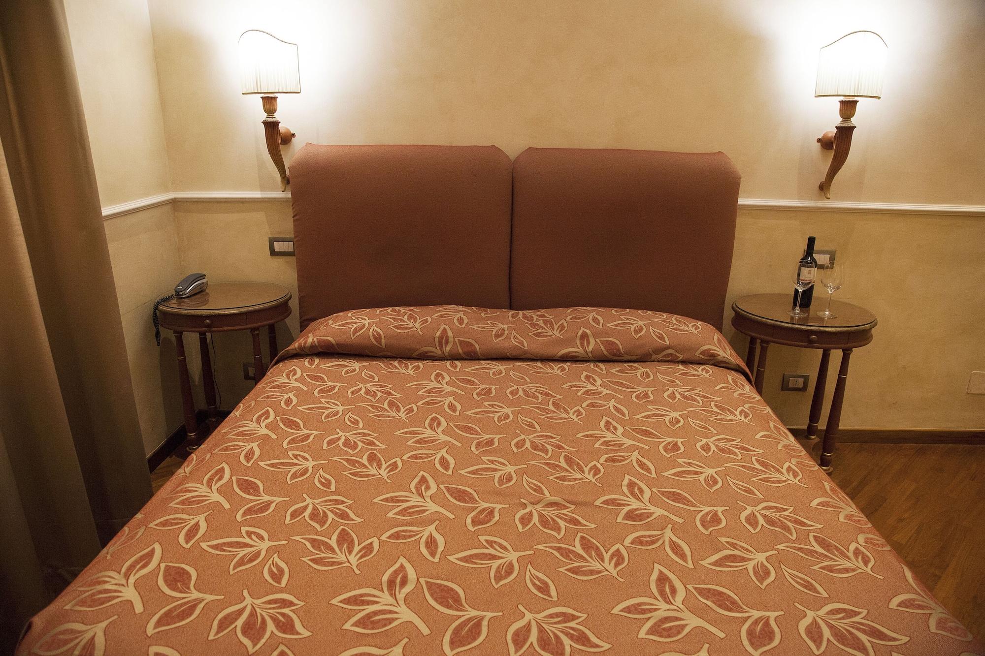 Hotel Aurora Florence Luaran gambar