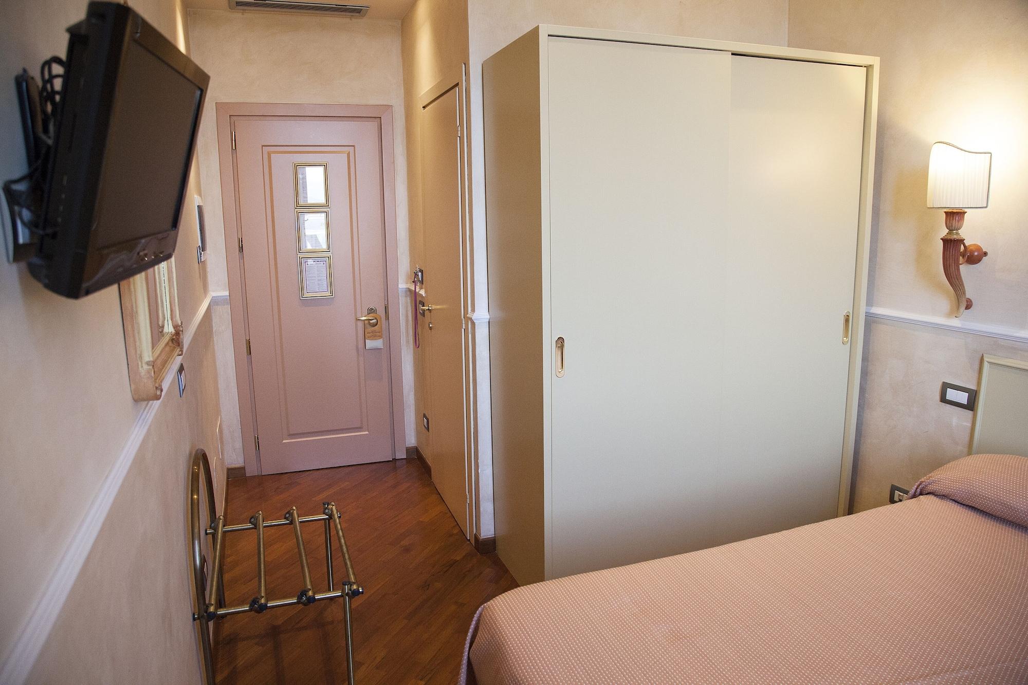 Hotel Aurora Florence Luaran gambar