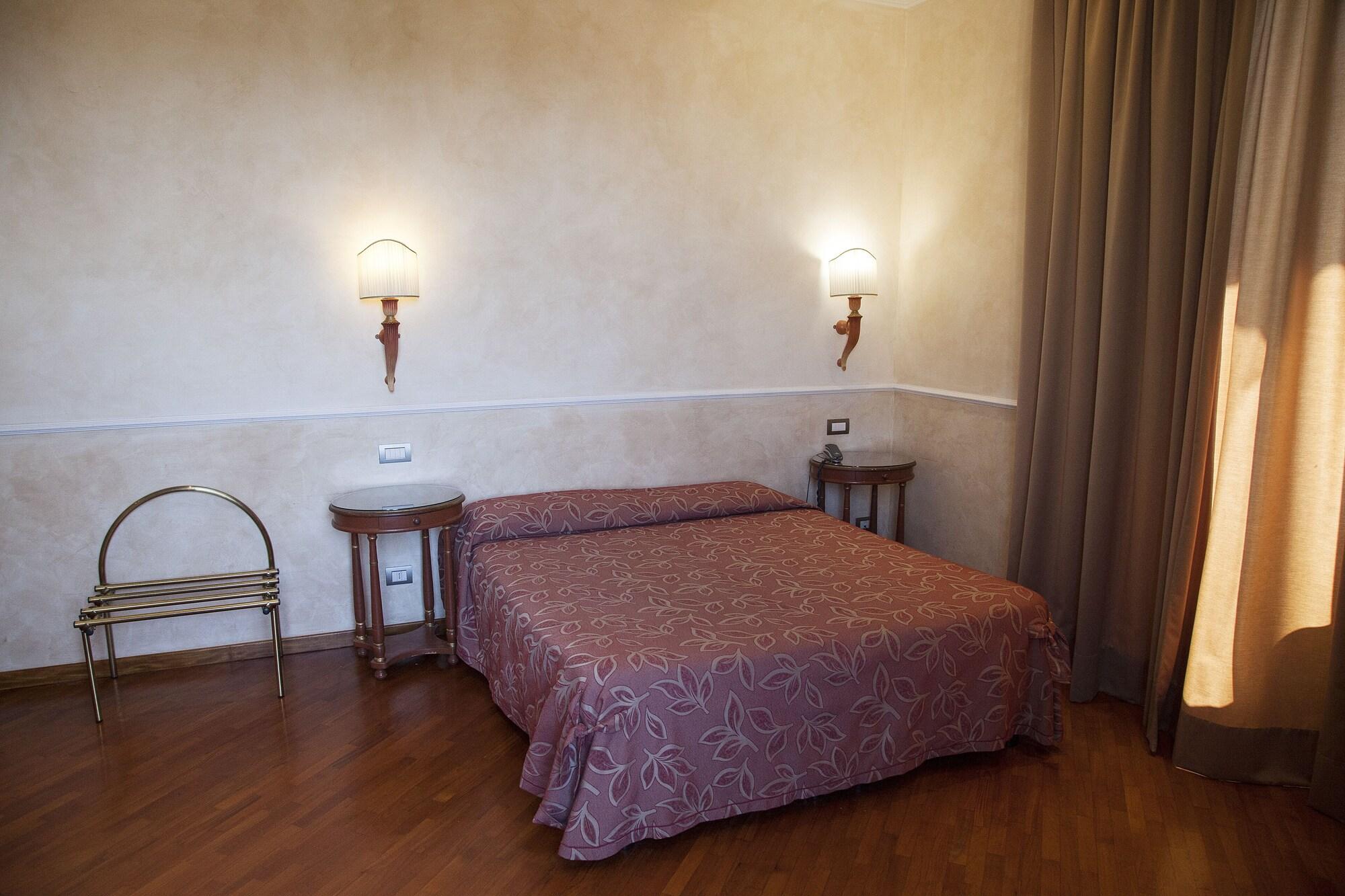 Hotel Aurora Florence Luaran gambar