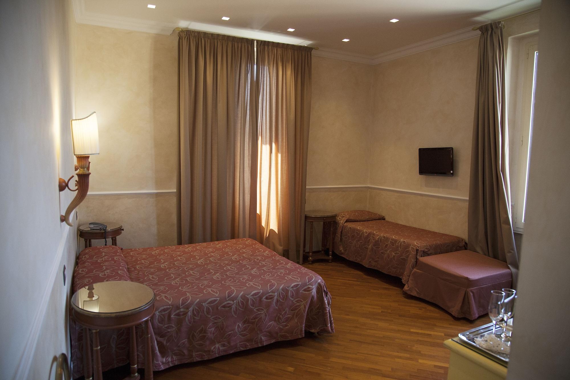 Hotel Aurora Florence Luaran gambar